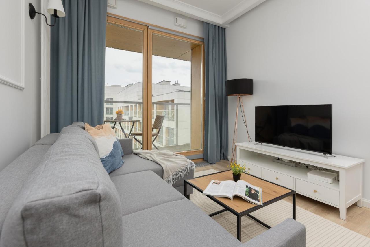 Stylish Apartment Kolejowa & Parking & Balcony By Noclegi Renters ワルシャワ エクステリア 写真